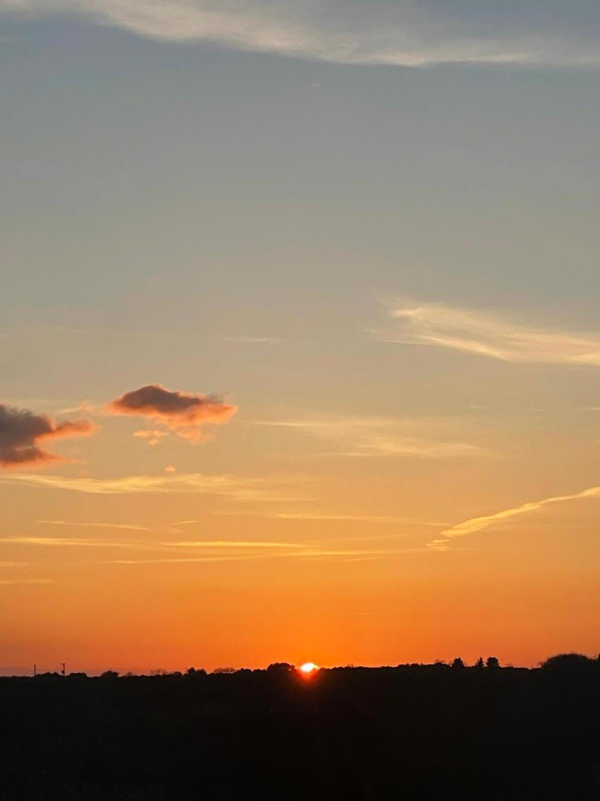 קאסטלמוזיו Agriturismo Pascianella Appartamento Bel Tramonto מראה חיצוני תמונה